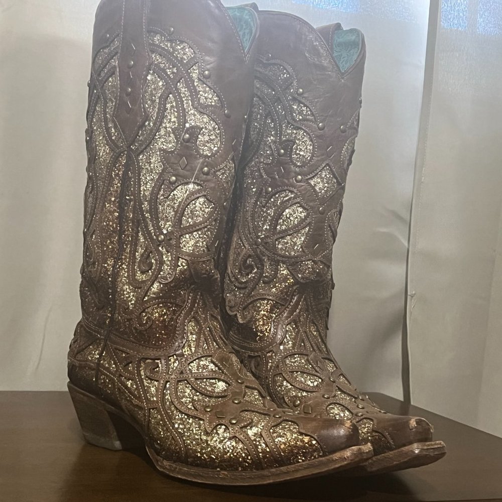 Corral Cowboy Boots - Picture 3 of 4